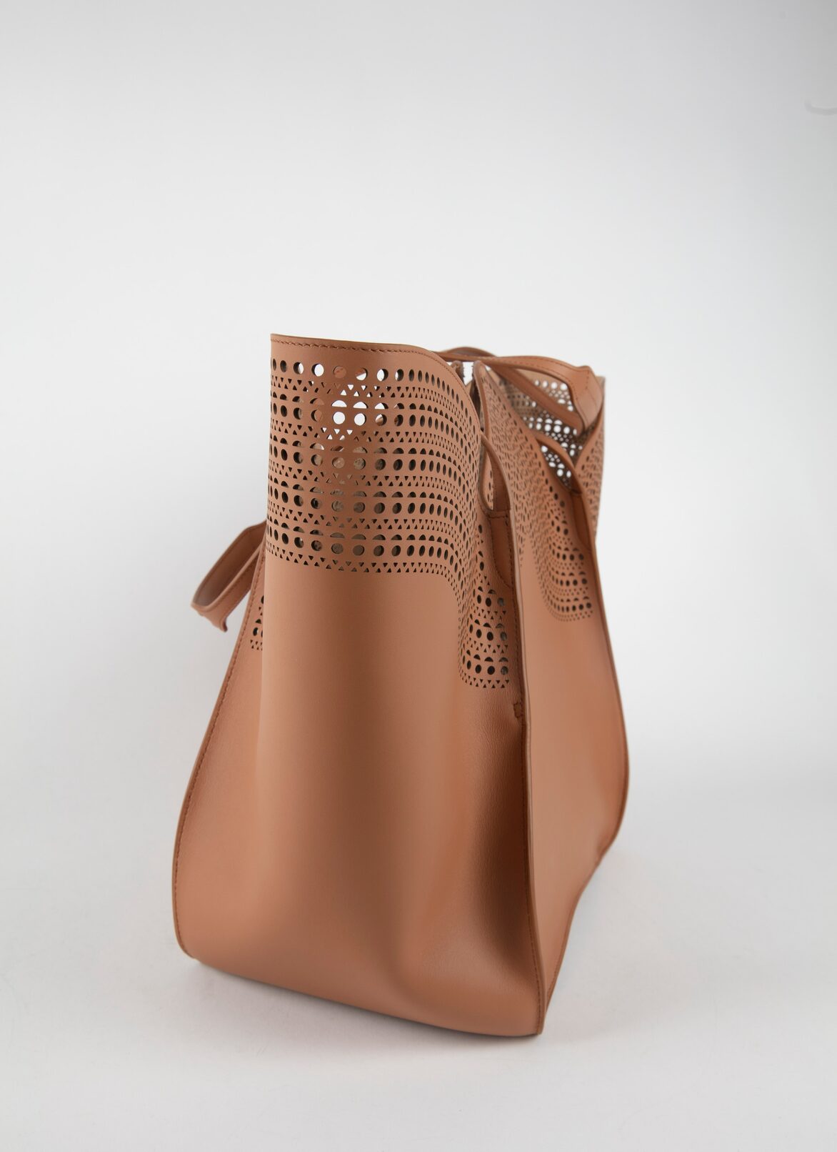 Handbags ALAÏA GOLDEN BROWN HANDBAGS